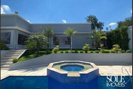 Casa de condomínio à venda com 517m², 3 quartos e 3 vagas