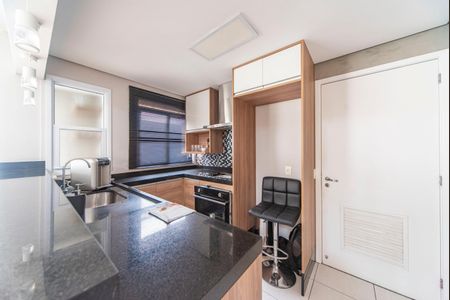 Apartamento à venda com 87m², 2 quartos e 2 vagas Apartamento à venda com 87m², 2 quartos e 2 vagasCozinha