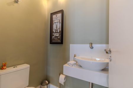 Apartamento à venda com 136m², 2 quartos e 3 vagas