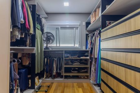 Apartamento à venda com 136m², 2 quartos e 3 vagas