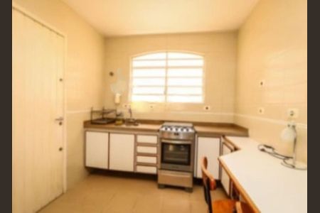 Casa à venda com 90m², 2 quartos e 1 vaga