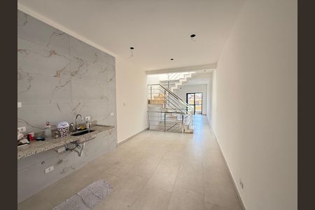 Casa à venda com 3 quartos, 100m² em Santa Teresinha, São Paulo