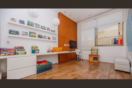 Apartamento à venda com 4 quartos, 300m² em Icaraí, Niterói