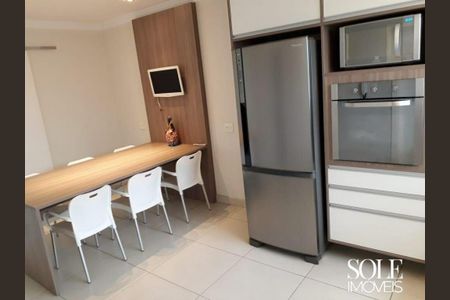 Casa de condomínio à venda com 300m², 3 quartos e 4 vagas