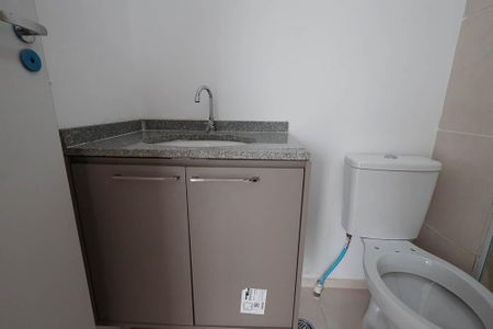 Apartamento para alugar com 39m², 2 quartos e sem vagaBanheiro  