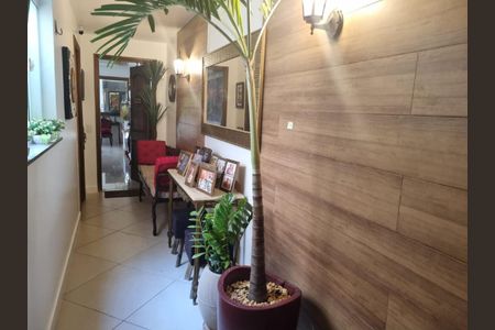 Apartamento à venda com 120m², 3 quartos e 1 vaga