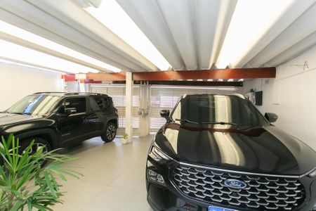 Casa à venda com 225m², 3 quartos e 4 vagasGaragem 