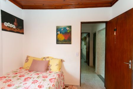 Casa à venda com 225m², 3 quartos e 4 vagasQuarto 2