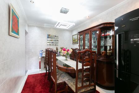 Casa à venda com 225m², 3 quartos e 4 vagasSala de Jantar