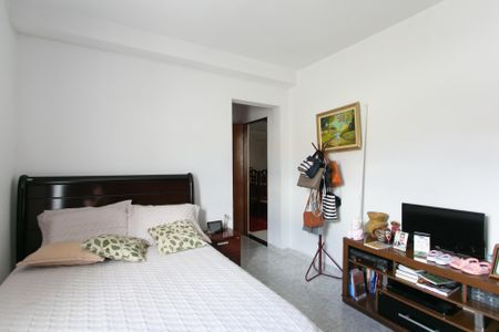 Casa à venda com 225m², 3 quartos e 4 vagasQuarto 3