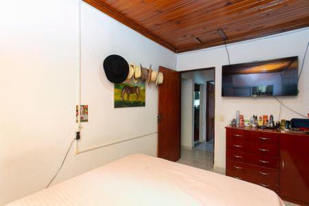 Casa à venda com 225m², 3 quartos e 4 vagasQuarto 1 