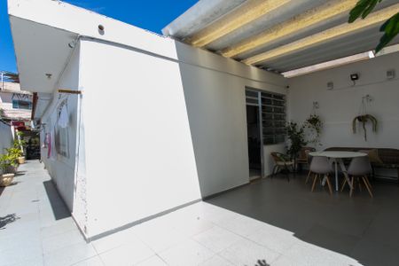 Casa à venda com 225m², 3 quartos e 4 vagasÁrea comum 