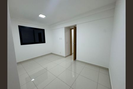 Quarto de apartamento para alugar com 2 quartos, 57m² em Setor Central, Goiânia