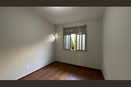 Casa à venda com 83m², 2 quartos e sem vagaQuarto 2
