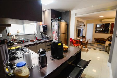 Apartamento à venda com 72m², 3 quartos e 1 vagaCozinha