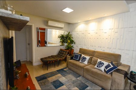 Apartamento à venda com 72m², 3 quartos e 1 vagaSala