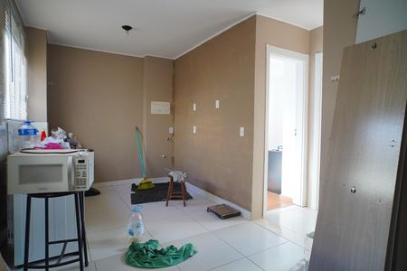 Sala de apartamento para alugar com 2 quartos, 60m² em Santa Fé, Porto Alegre