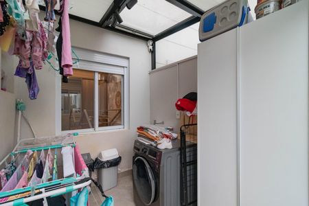 Apartamento à venda com 140m², 2 quartos e 2 vagasÁrea de Serviço