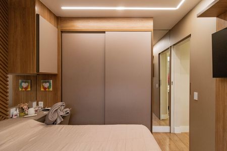 Apartamento à venda com 140m², 2 quartos e 2 vagasSuíte