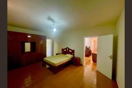 Casa para alugar com 258m², 3 quartos e 6 vagasQuarto 3