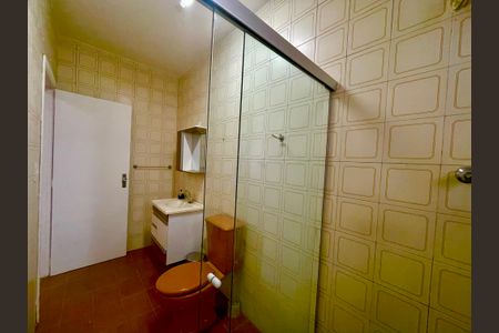 Casa para alugar com 258m², 3 quartos e 6 vagasBanheiro 2