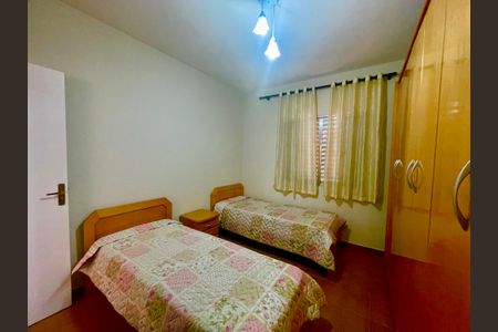 Casa para alugar com 258m², 3 quartos e 6 vagasQuarto 2