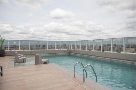 Apartamento para alugar com 34m², 1 quarto e sem vagaÁrea comum - Piscina