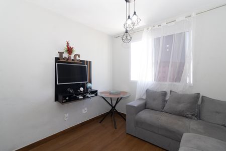 Sala de apartamento para alugar com 2 quartos, 42m² em Madureira, Rio de Janeiro