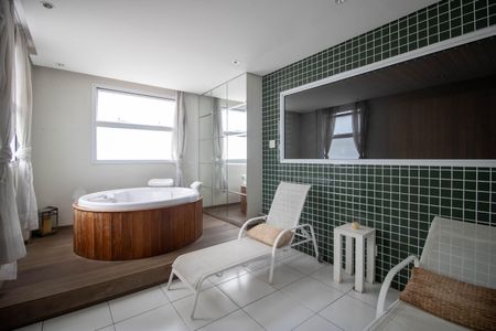 Apartamento para alugar com 67m², 2 quartos e sem vagaSpa