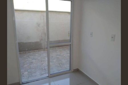 Casa de Condomínio para alugar com 2 quartos, 68m² em Jardim Colonia, Jacareí