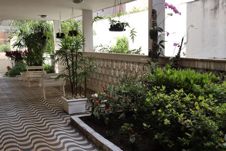 Apartamento para alugar com 95m², 2 quartos e 1 vagaÁrea Comum