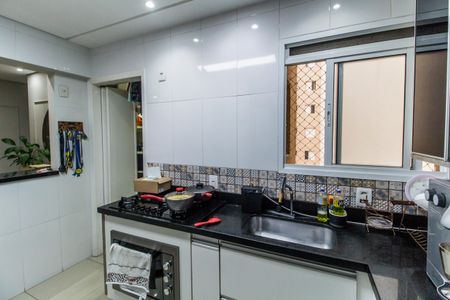 Apartamento à venda com 105m², 4 quartos e 2 vagasCozinha
