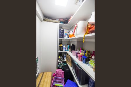 Apartamento à venda com 105m², 4 quartos e 2 vagasDespensa