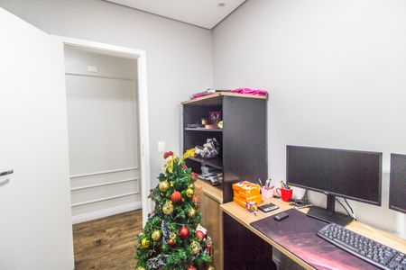 Apartamento à venda com 105m², 4 quartos e 2 vagasQuarto 4