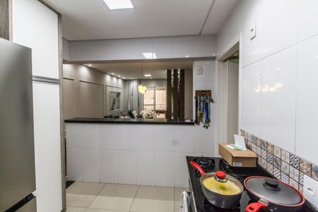 Apartamento à venda com 105m², 4 quartos e 2 vagasCozinha