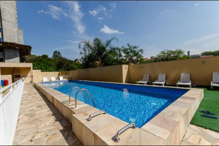 Apartamento para alugar com 35m², 2 quartos e sem vagaÁrea comum - Piscina