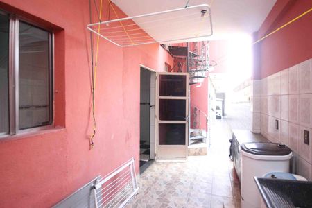 Casa para alugar com 80m², 2 quartos e sem vaga