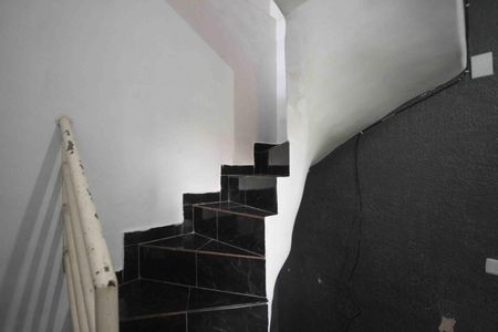 Casa para alugar com 80m², 2 quartos e sem vaga