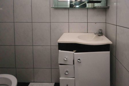 Casa para alugar com 80m², 2 quartos e sem vaga