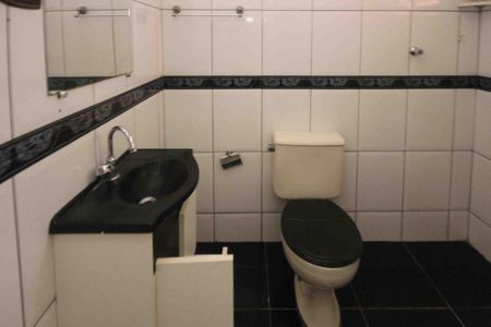 Casa para alugar com 80m², 2 quartos e sem vaga