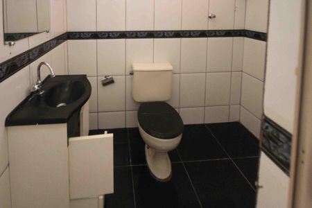 Casa para alugar com 80m², 2 quartos e sem vaga