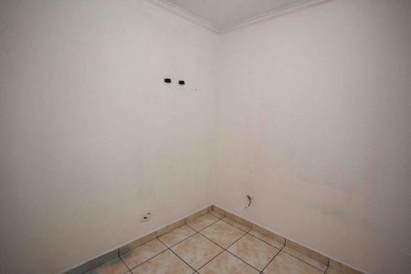Casa para alugar com 80m², 2 quartos e sem vaga