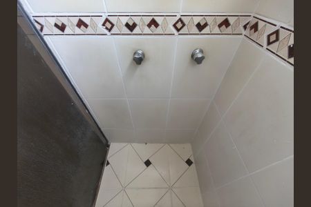 Apartamento à venda com 70m², 2 quartos e 1 vagaBanheiro Social