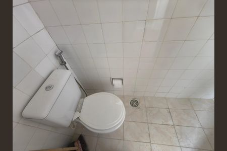 Apartamento à venda com 70m², 2 quartos e 1 vagaBanheiro de Serviço