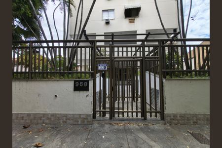 Apartamento à venda com 70m², 2 quartos e 1 vagaFachada 