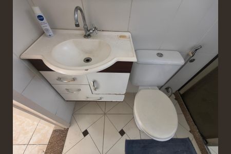Apartamento à venda com 70m², 2 quartos e 1 vagaBanheiro Social
