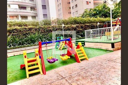 Apartamento à venda com 88m², 3 quartos e 2 vagas Apartamento à venda com 88m², 3 quartos e 2 vagasPlayground