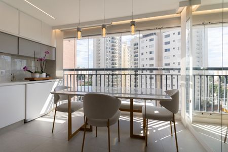 Apartamento à venda com 55m², 2 quartos e 1 vagaSala