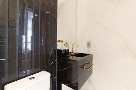 Apartamento à venda com 55m², 2 quartos e 1 vagaBanheiro Social 