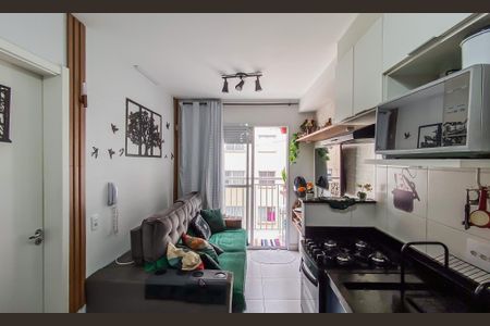 Apartamento à venda com 28m², 1 quarto e sem vagaSala + Cozinha